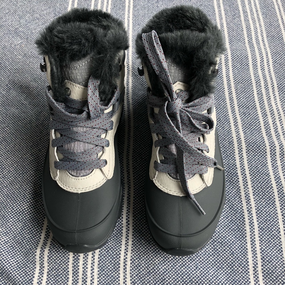 Merrell Women’s Aurora 6 Ice+ Waterproof, Ash